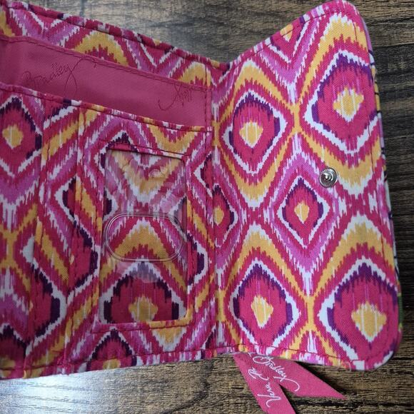 Vera Bradley Euro Tri-Fold Wallet -retired clementine floral print pink yellow - Picture 9 of 11